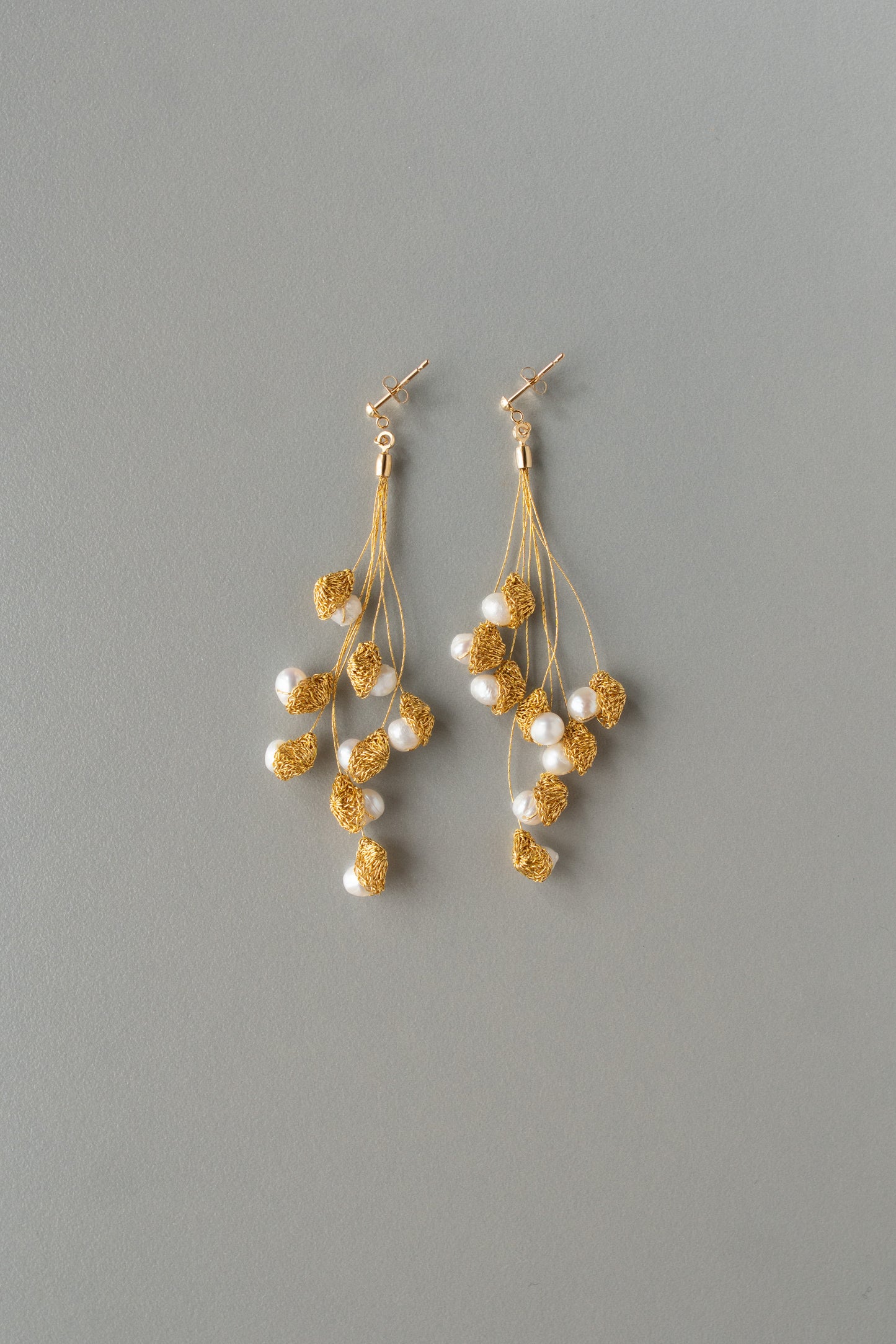 Pearl bouquet earrings | Hand-pressed genuine gold thread K18YG