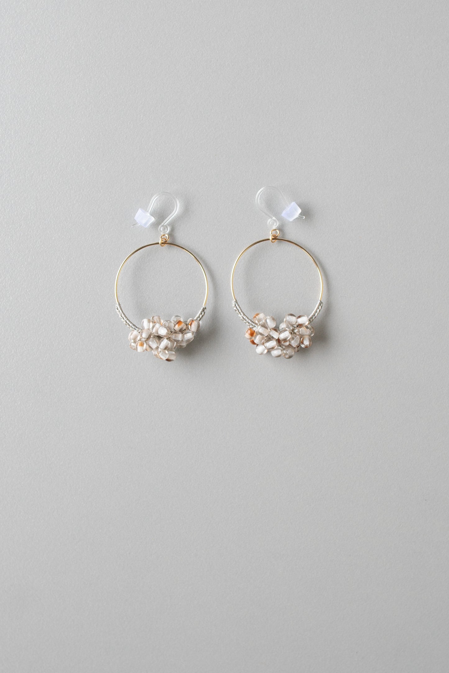 Foam earrings | silver gray