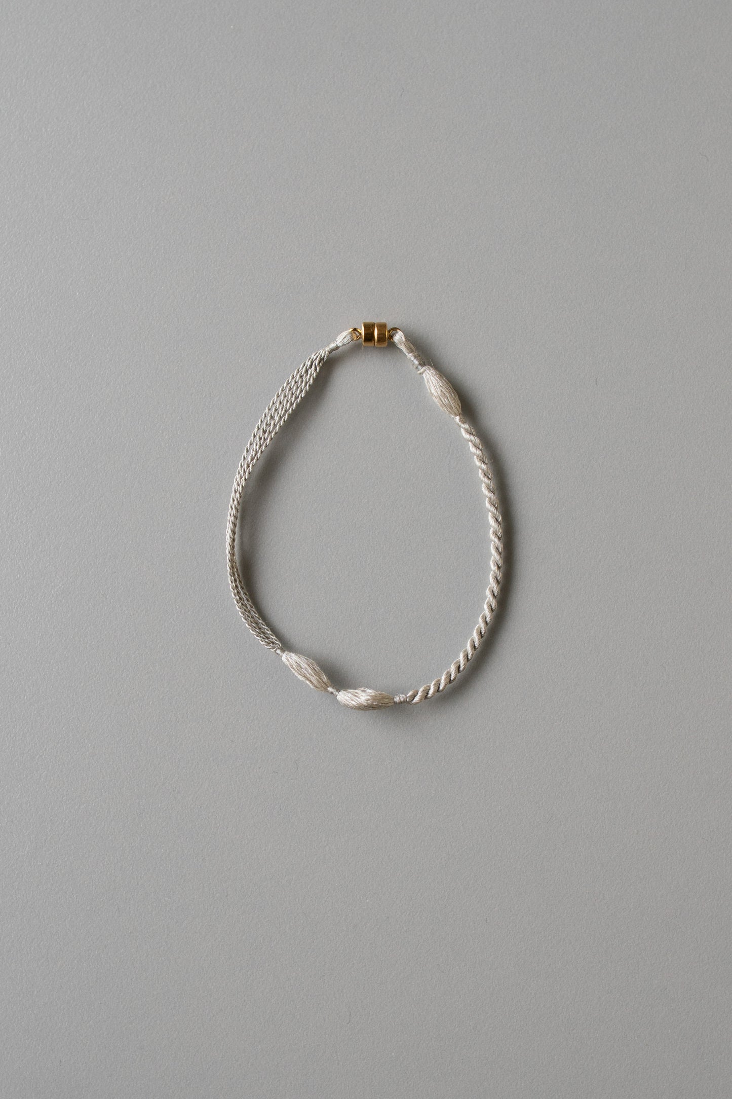 Knot bracelet 18/20cm | Silver gray