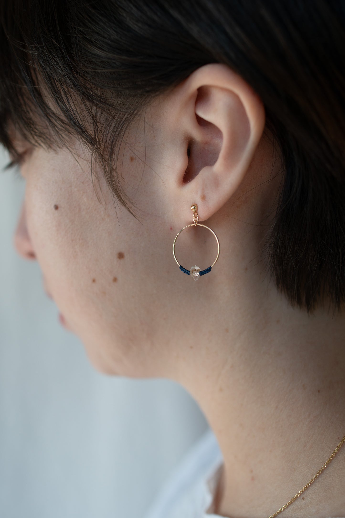 Inclusion crystal earrings | Indigo