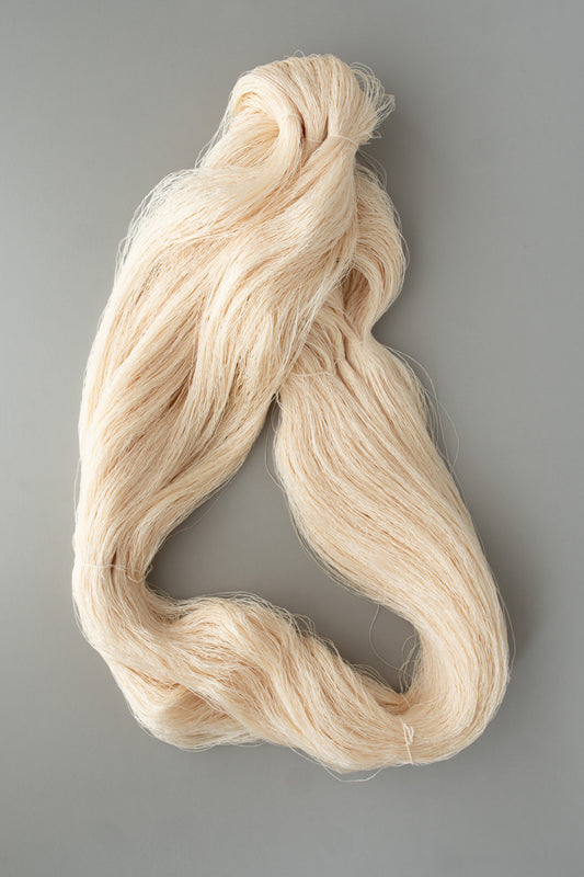 Wild silk skein 125g | Unbleached