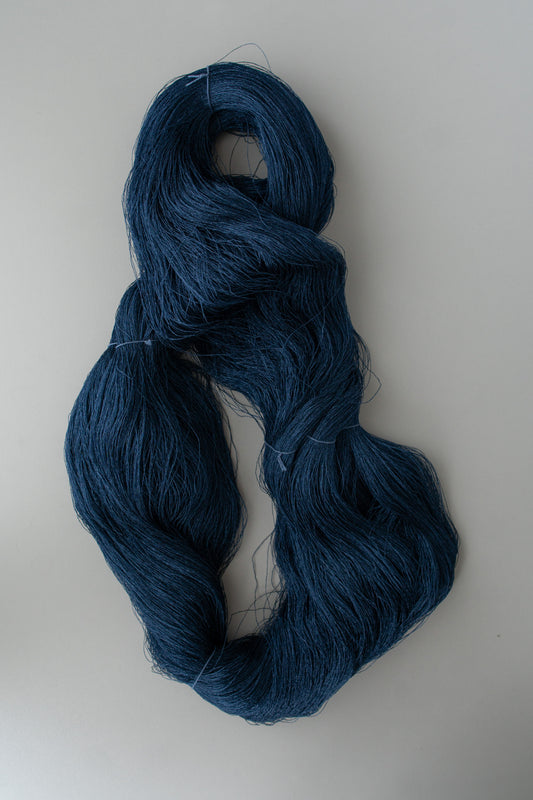 ワイルドシルク糸綛 125g | 藍