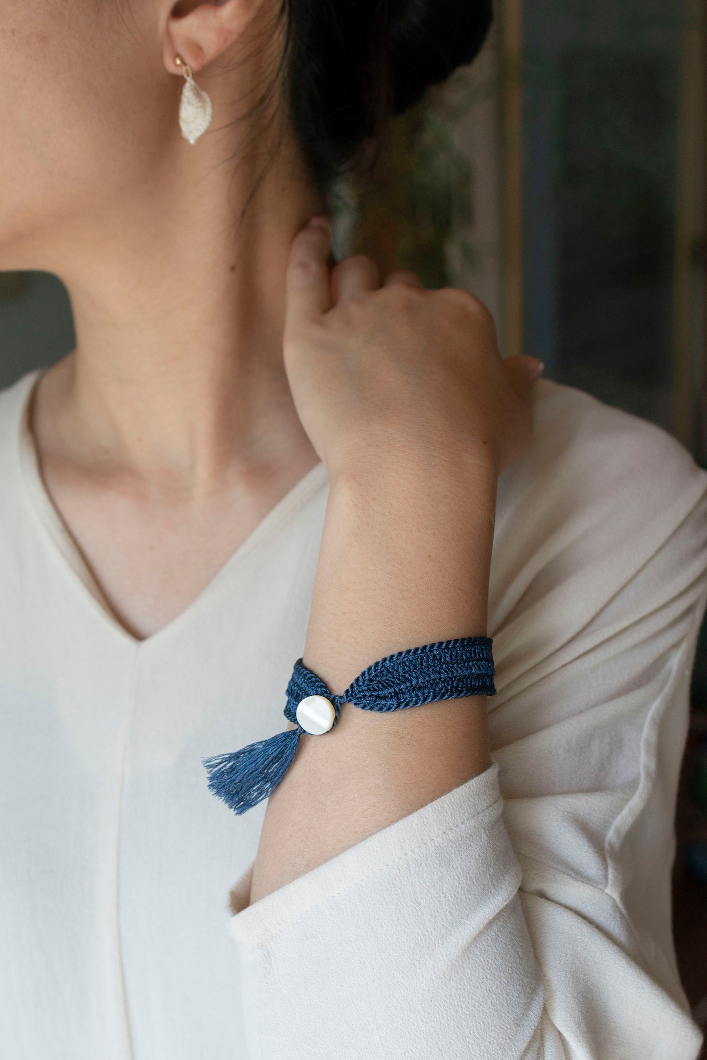 Takase shell bracelet | Indigo