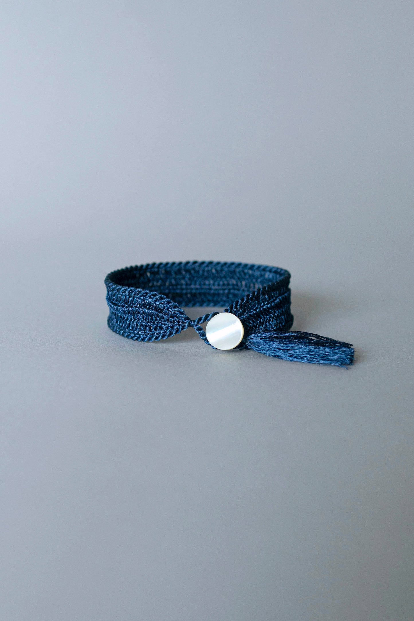 Takase shell bracelet | Indigo