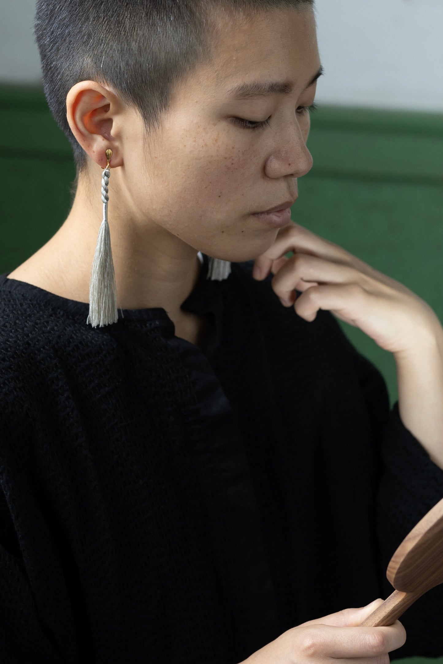 Tassel earrings | silver gray