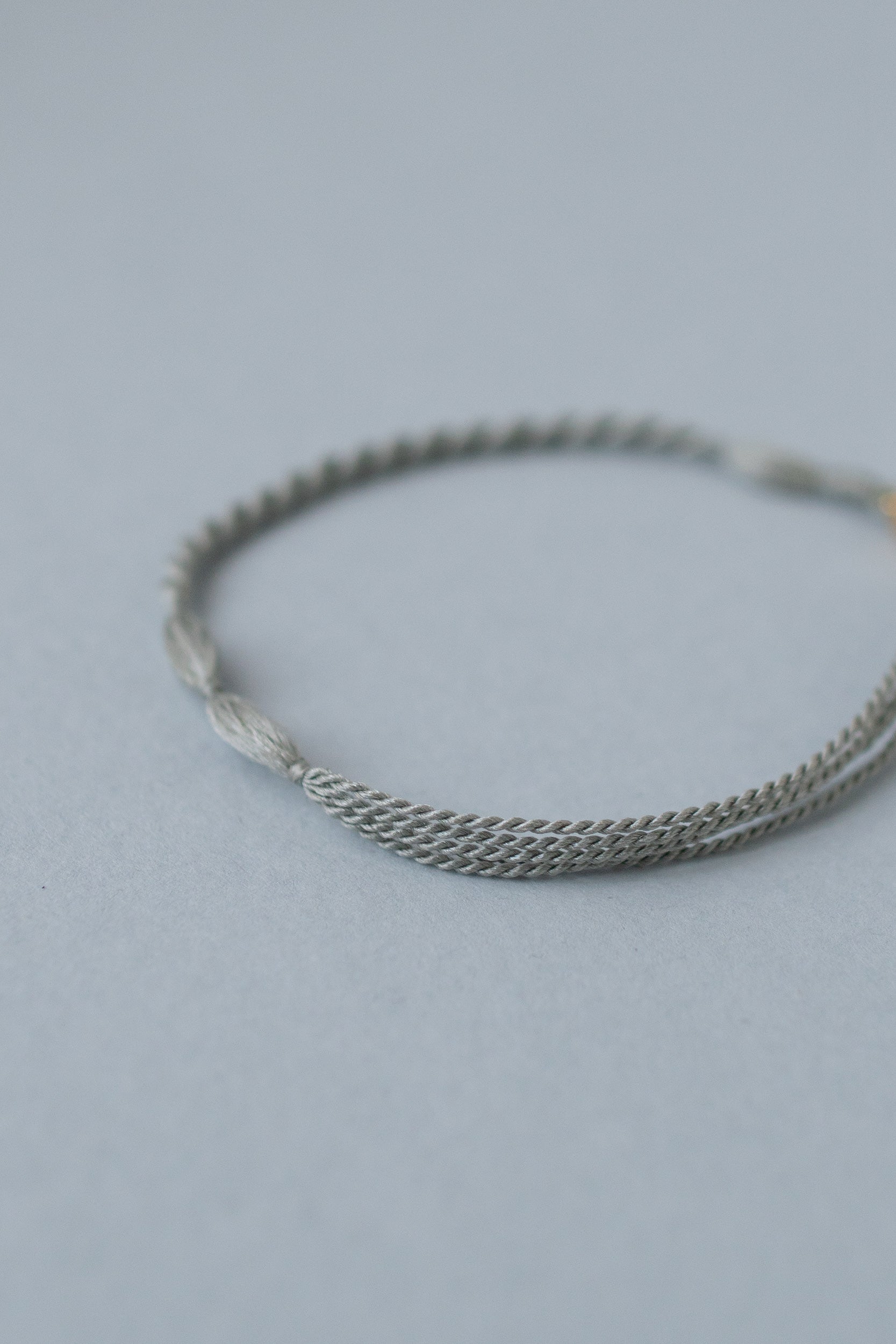 bracelet_silvergray2