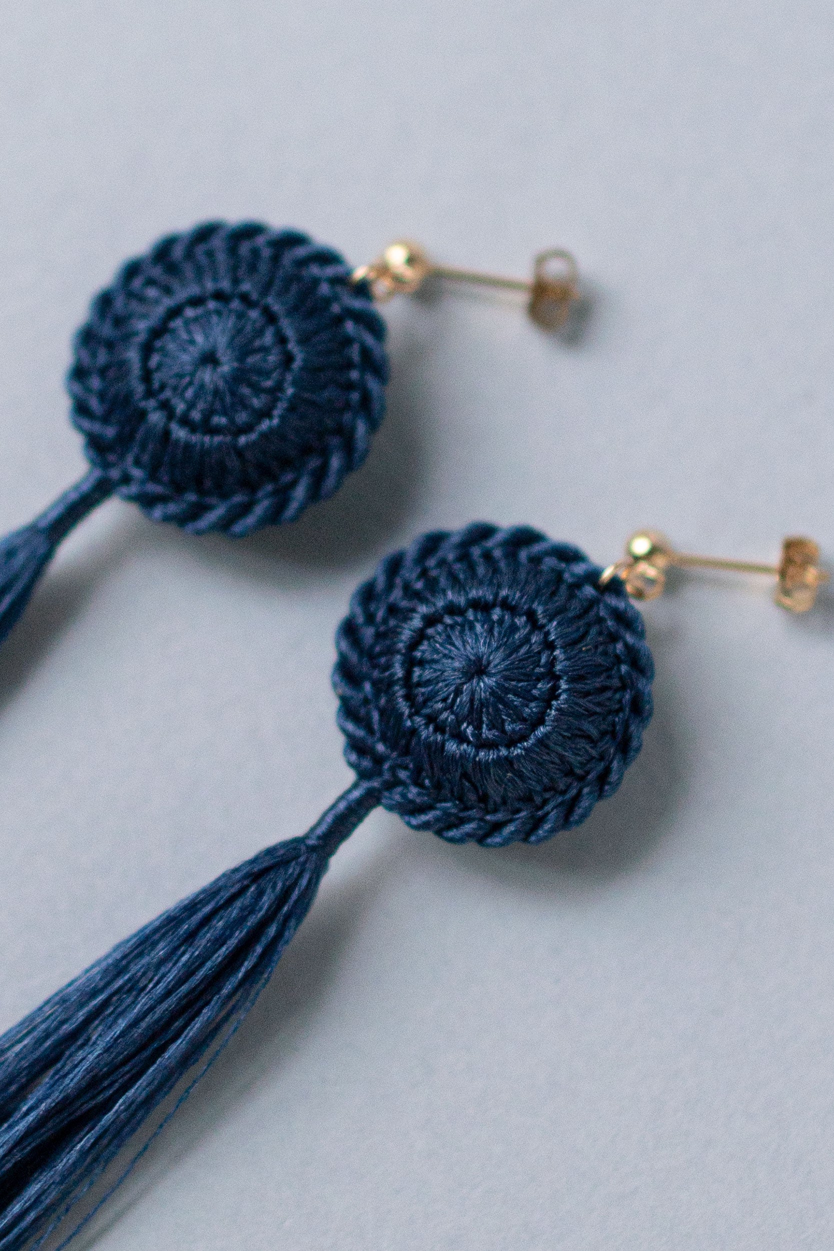 comet-earrings-indigo-crochet4